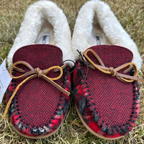 minnetonka slippers Camp Collar Moc - Picture 8 of 8